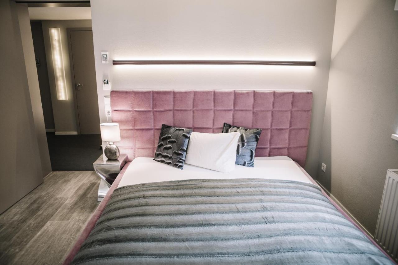 Boutique Hotel Pfauen Schorndorf  Extérieur photo