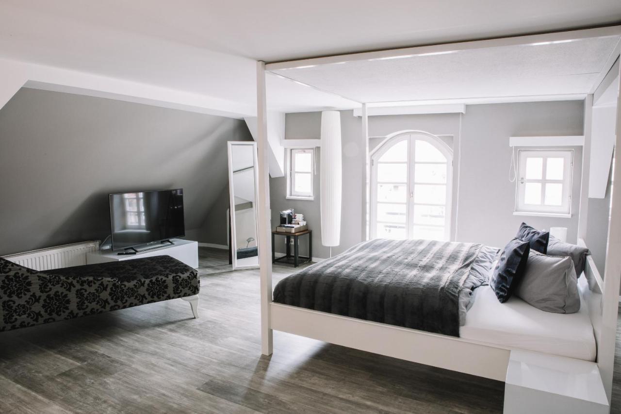 Boutique Hotel Pfauen Schorndorf  Extérieur photo